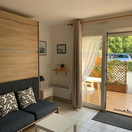 Avec Terrasse, Proche Et Parking - - Fr-1-843-46 * Batz-sur-Mer