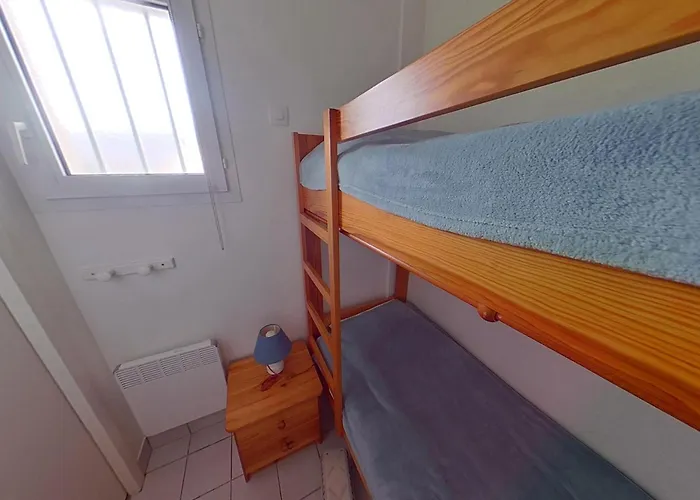 Avec Terrasse, Proche Et Parking - - Fr-1-843-46 Appartement