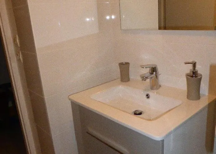 Appartement Avec Terrasse, Proche Et Parking - - Fr-1-843-46 Batz-sur-Mer